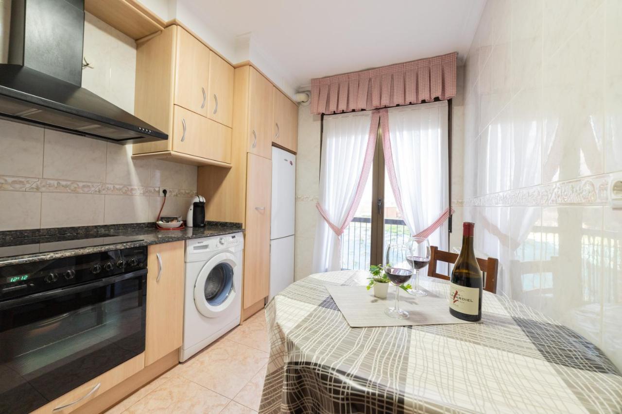 Apartamento Albelda Centro Albelda de Iregua Kültér fotó